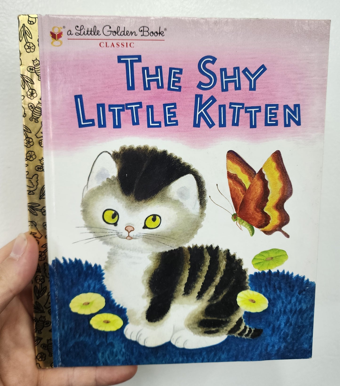 BOOK: The Shy Little Kitten, Little Golden, Newer