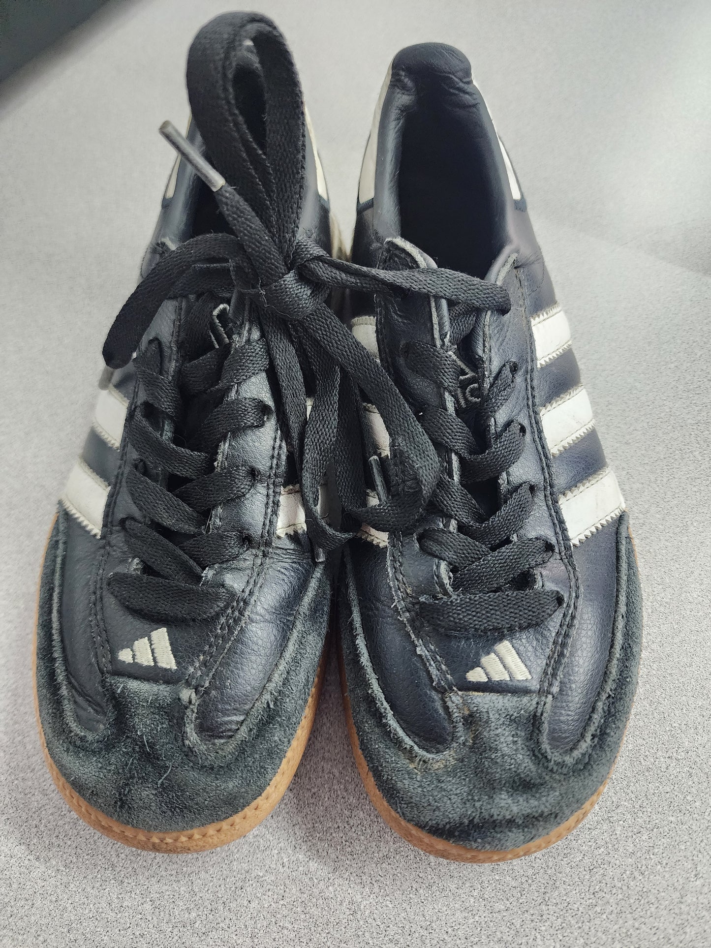 Adidas Sambas Size 2 Kids