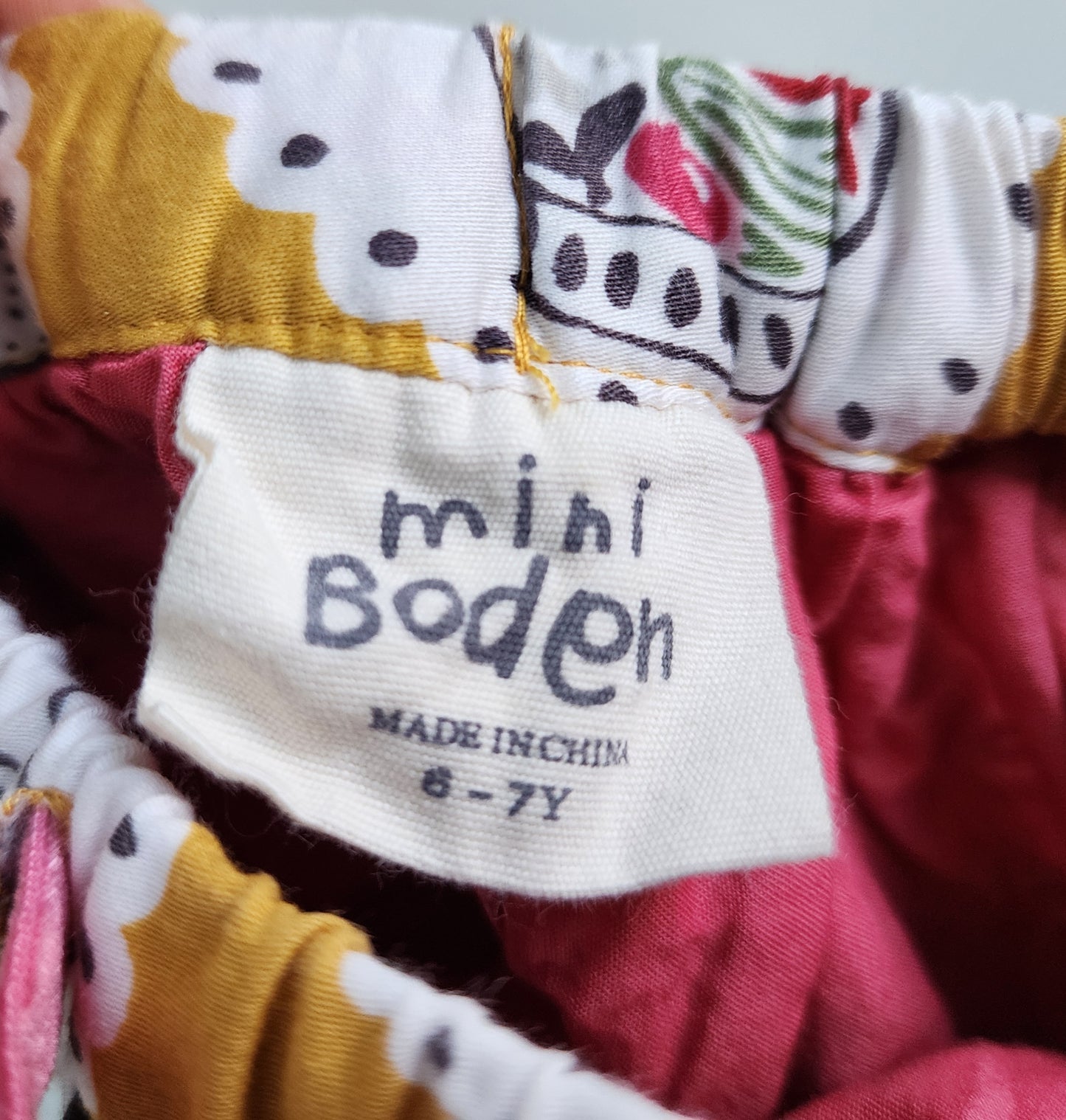 Mini Boden Skirt, size 6/7