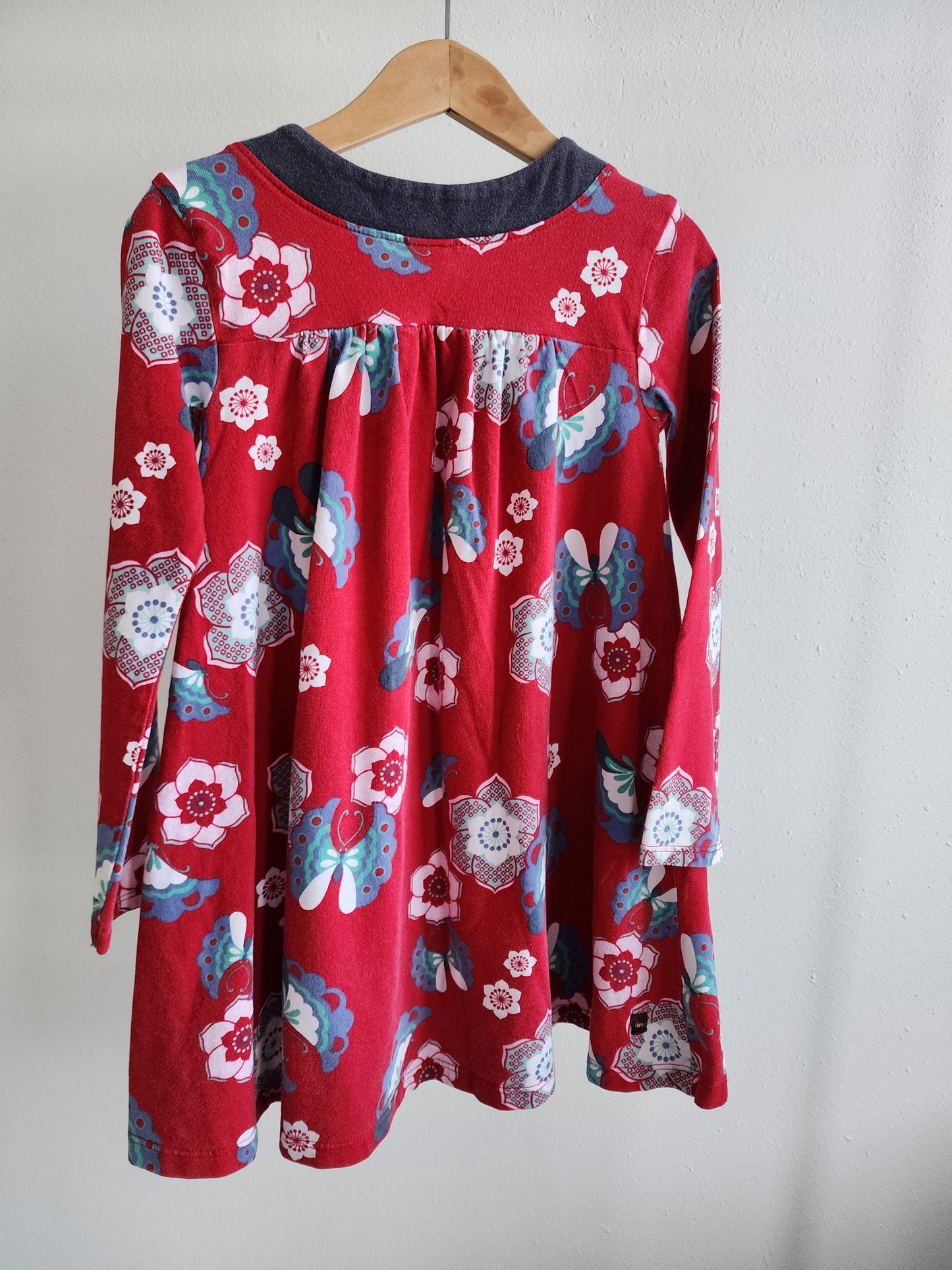 Tea Collection Dress, size 5 (kids)