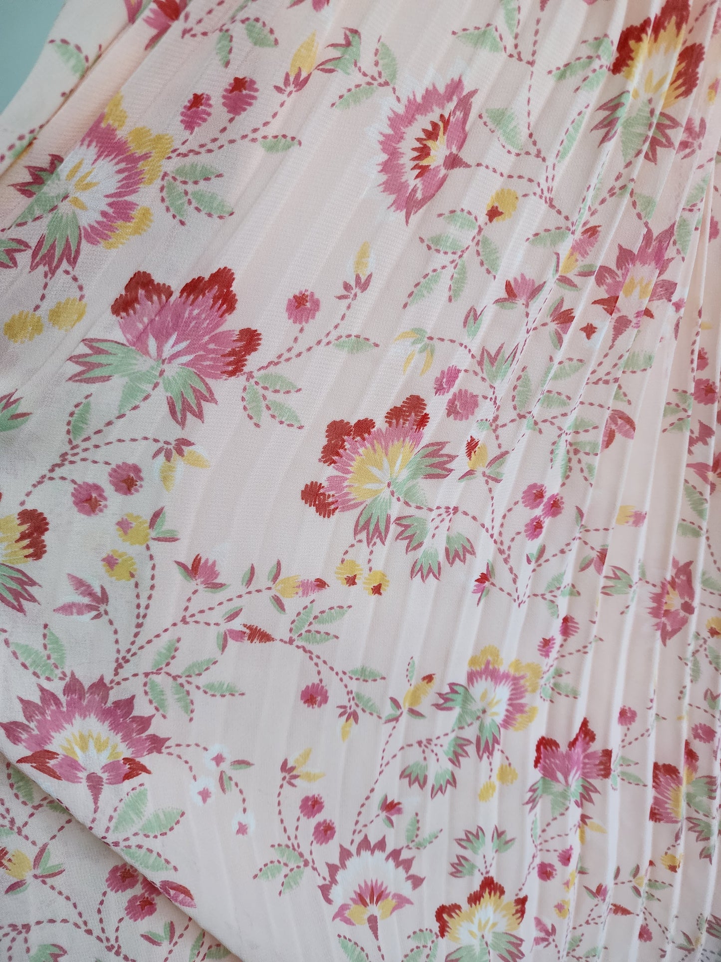 Gap Floral Pleated Dress, size 5 yrs, NWT