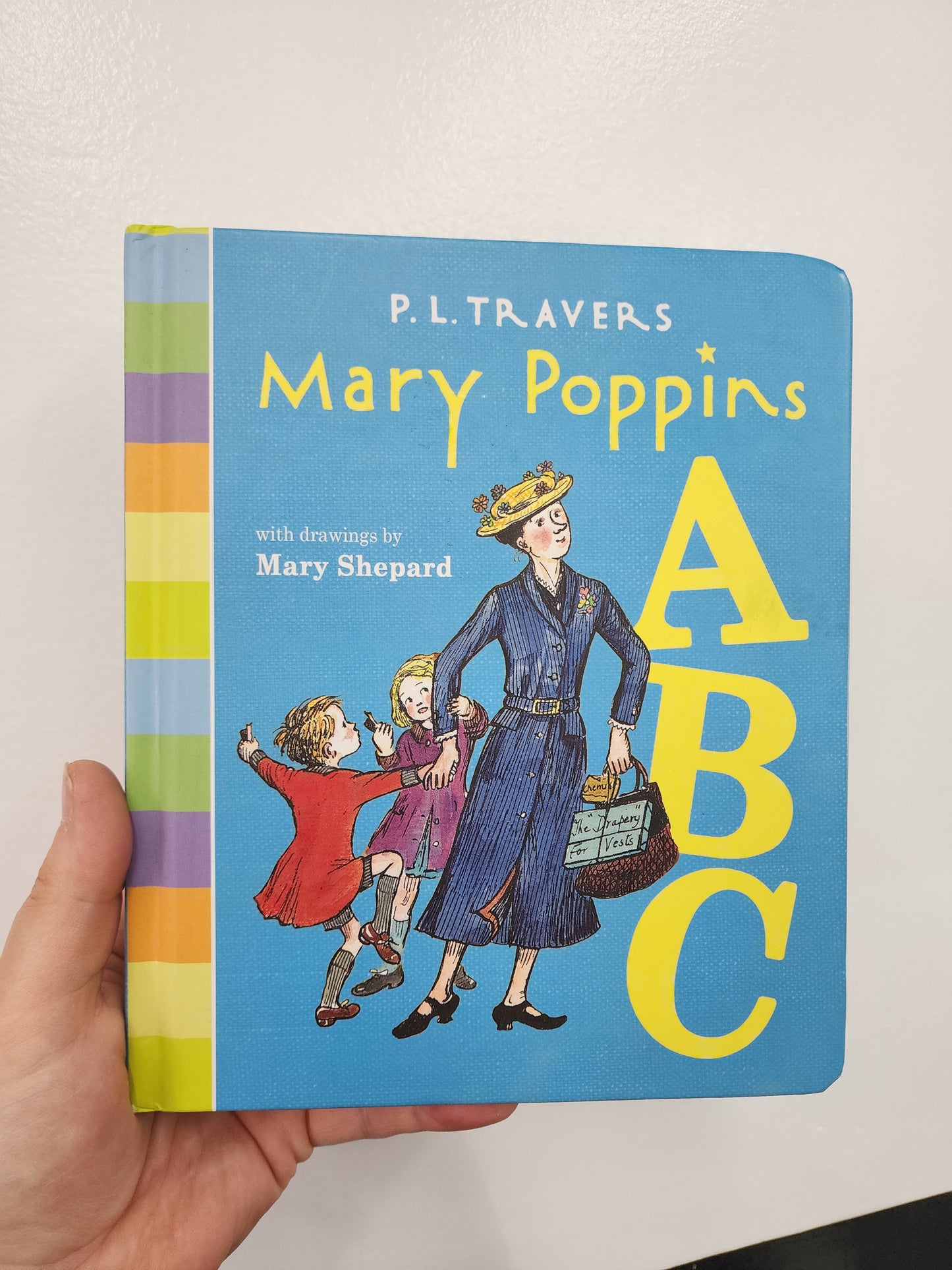 BOOK: Mary Poppins ABC Board Book