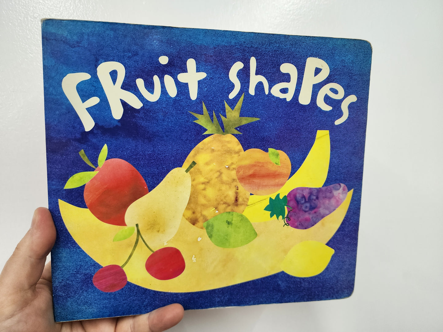 BOOK: Fruit Shapes, Board Book, Vintage!