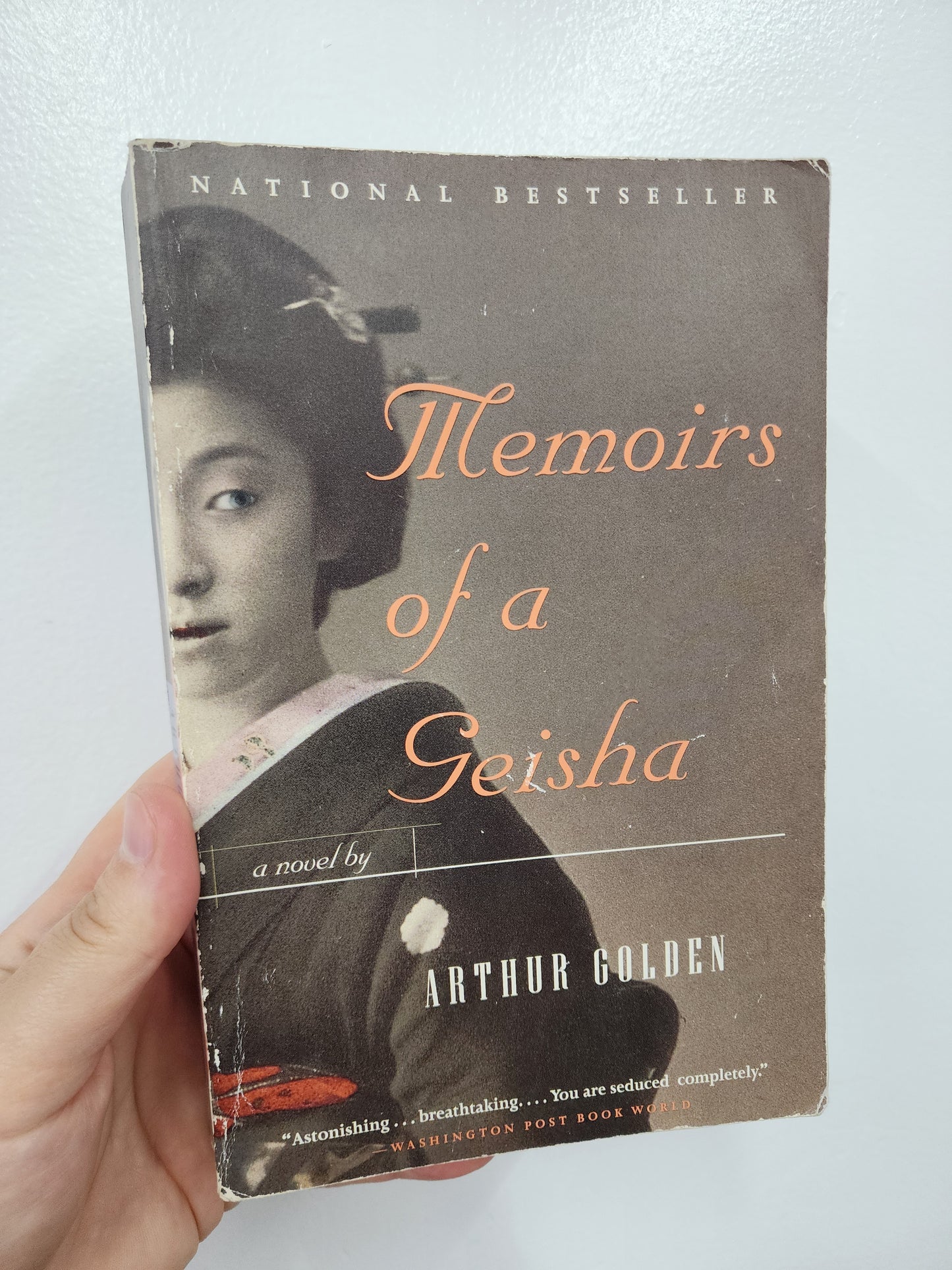 BOOK: Memoirs of a Geisha, Paperback