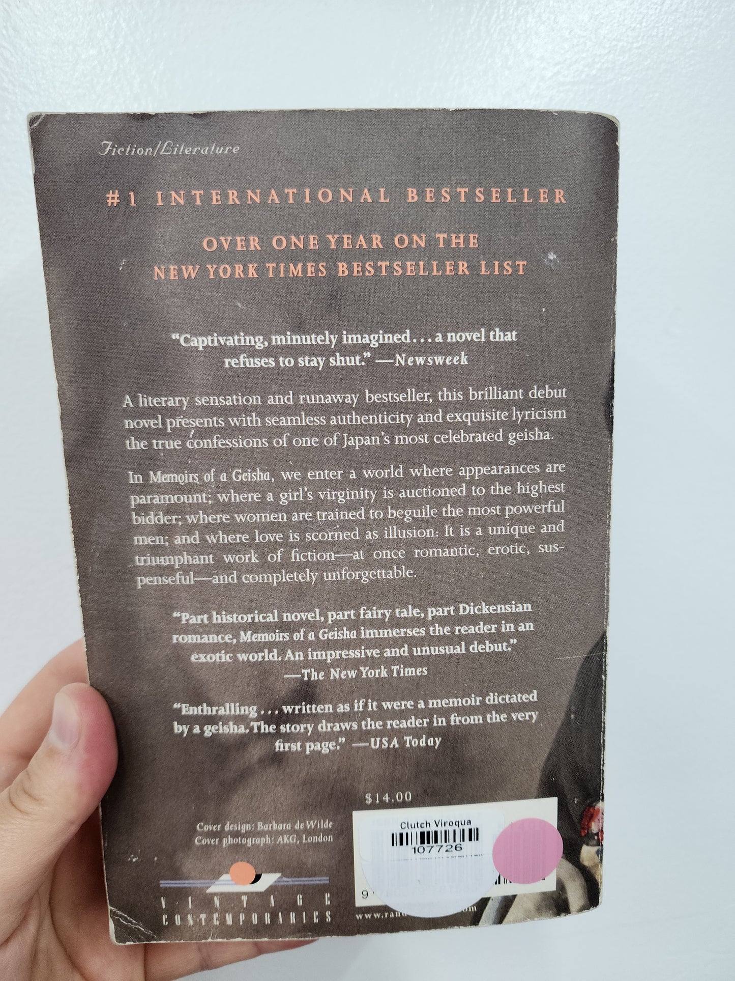 BOOK: Memoirs of a Geisha, Paperback