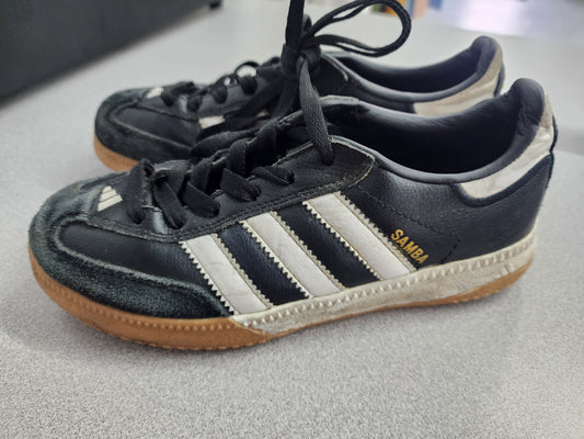 Adidas Sambas Size 2 Kids