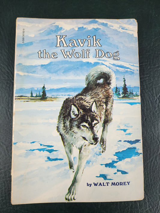 Kavik the Wolf Dog by Walt Morey