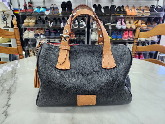 Dooney & Bourke Black Leather Handbag, Barrel Kendra, Like-New Condition
