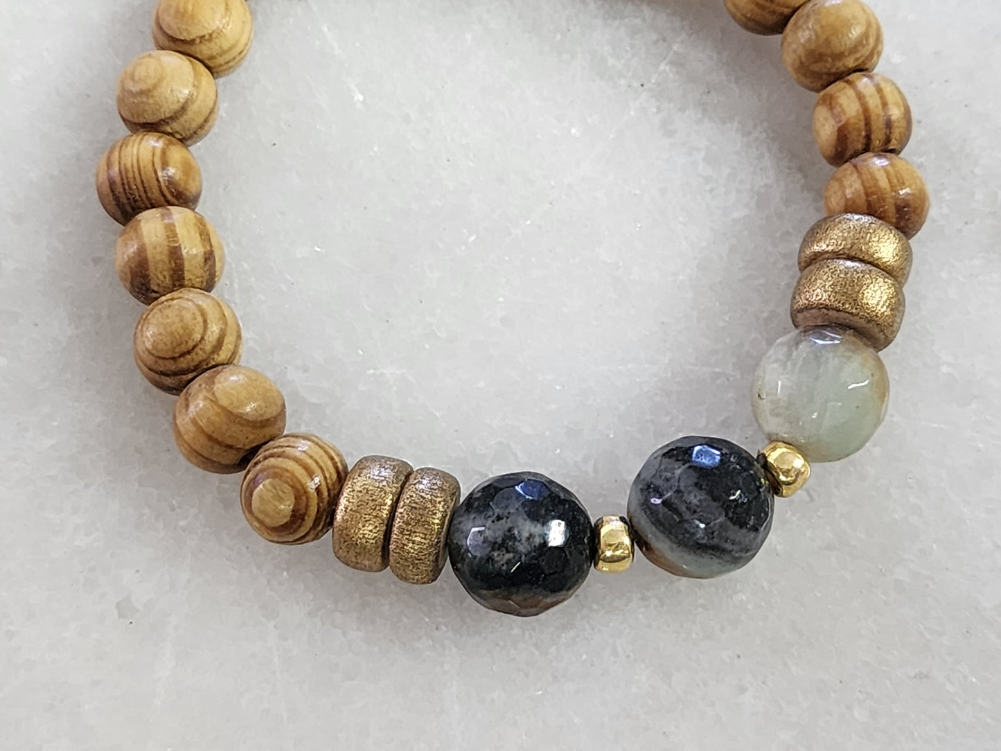 Southern Sequins Set of 4 bracelets, wood and stone