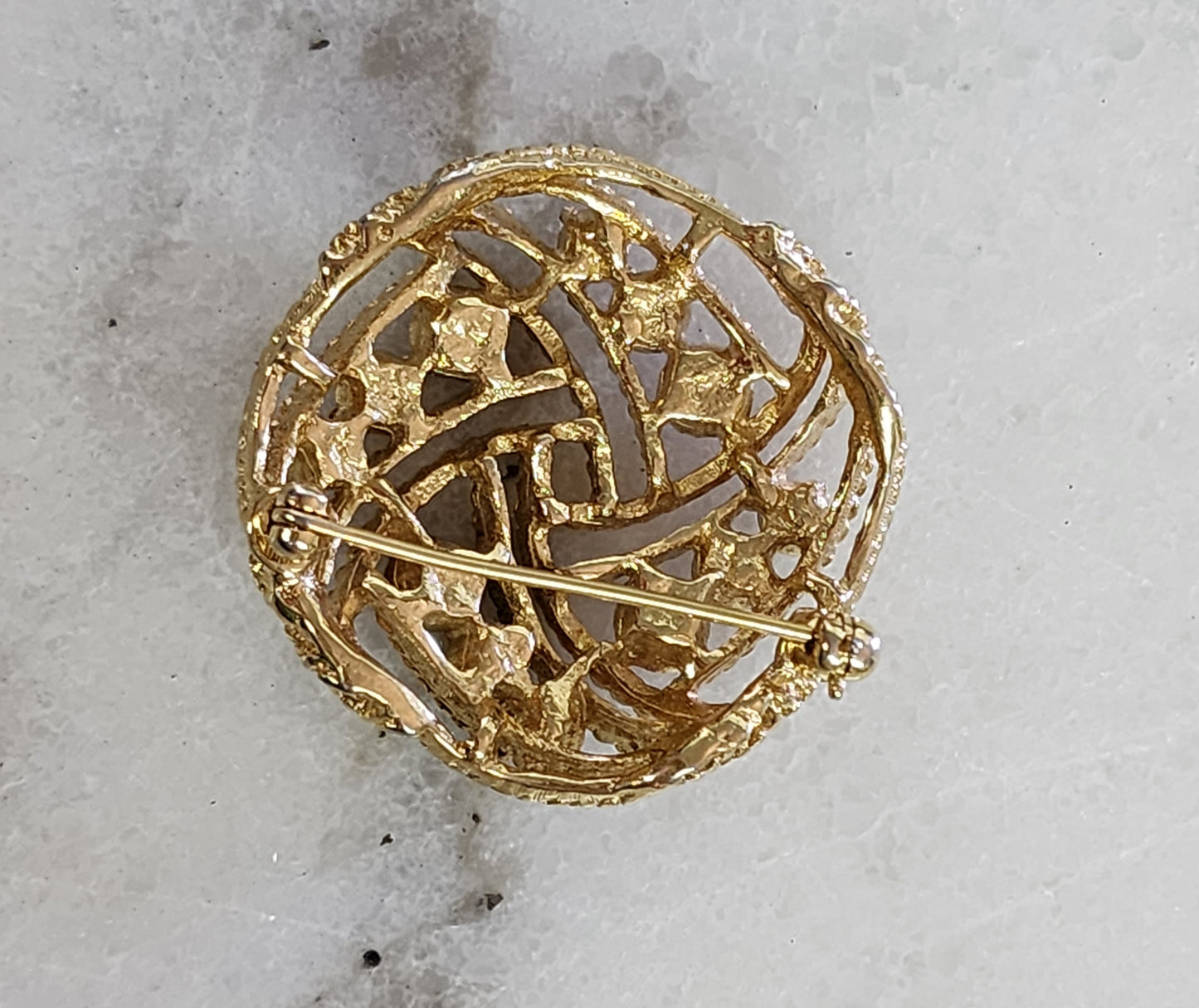 Vintage Gold Knot Brooch