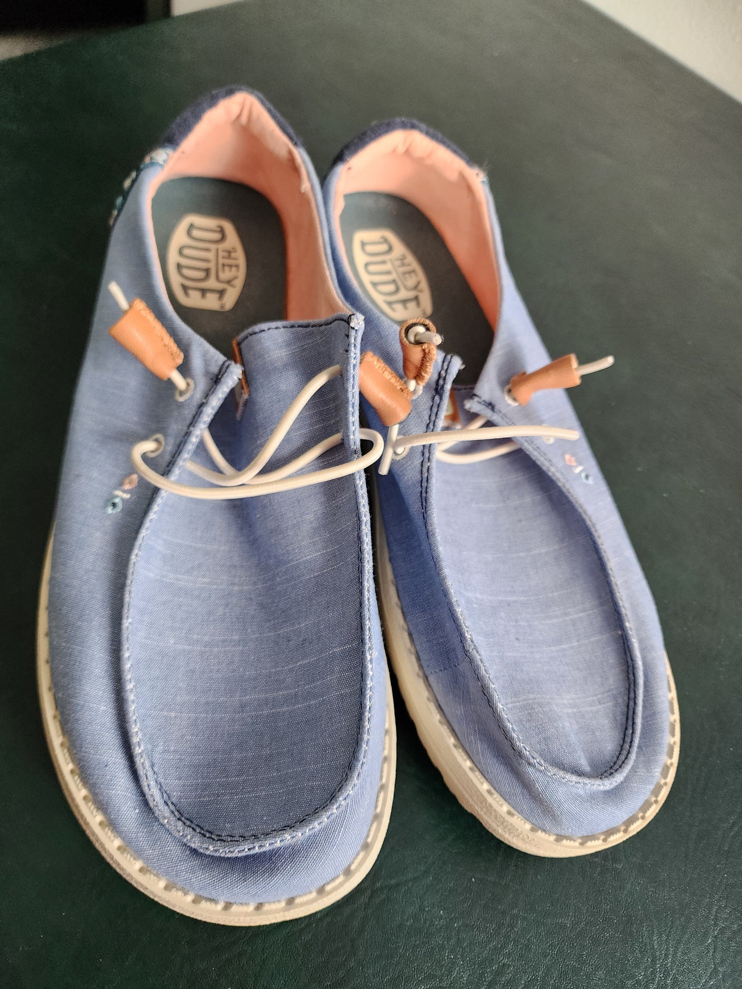Hey Dude, Women's 11, Wendy Chambray