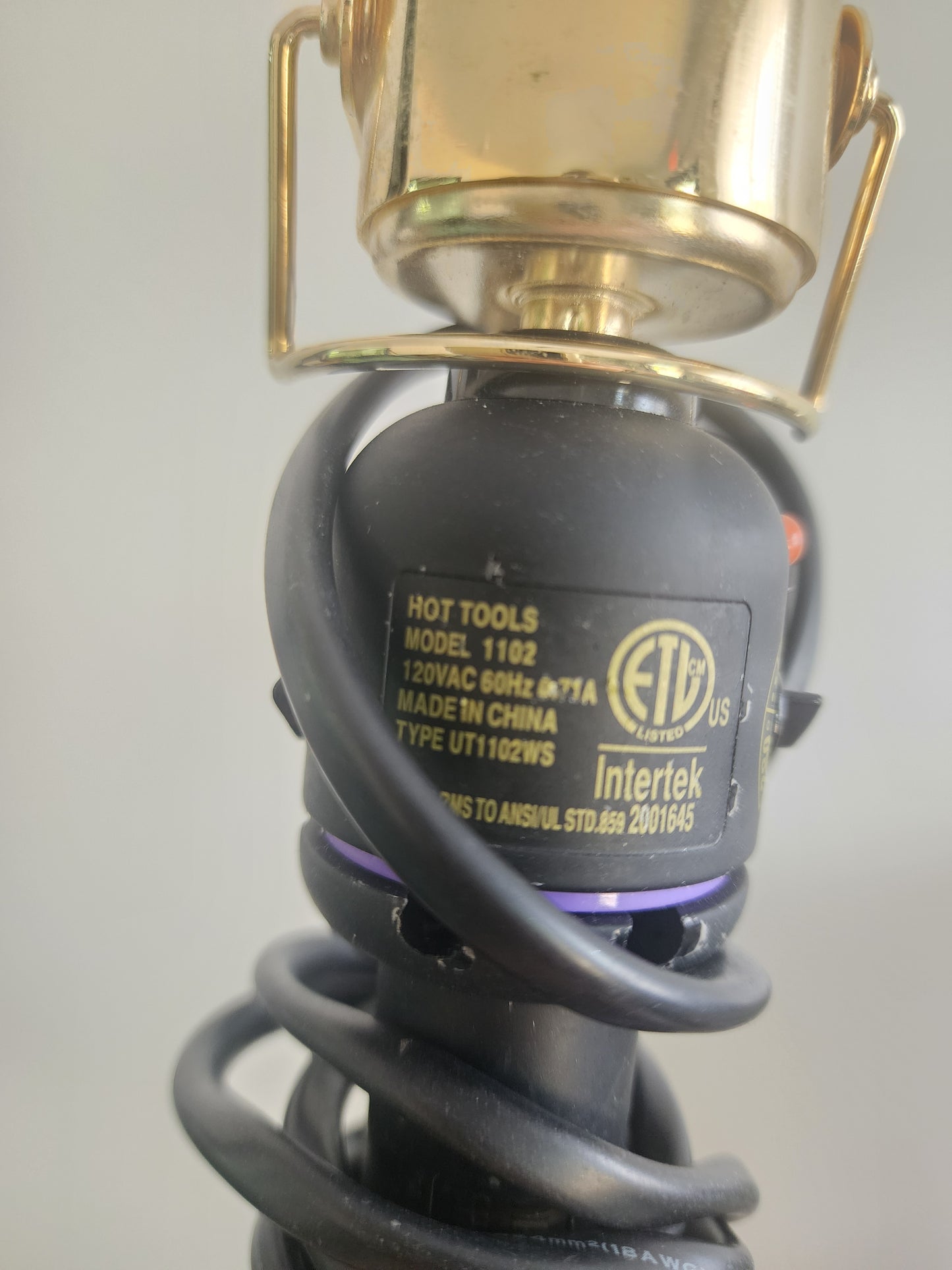Hot Tools curling iron 2 inch Model 1102
