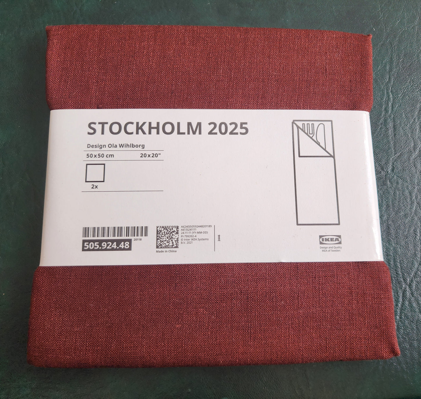 IKEA linen napkins, 3 green, 3 brown, set of 6