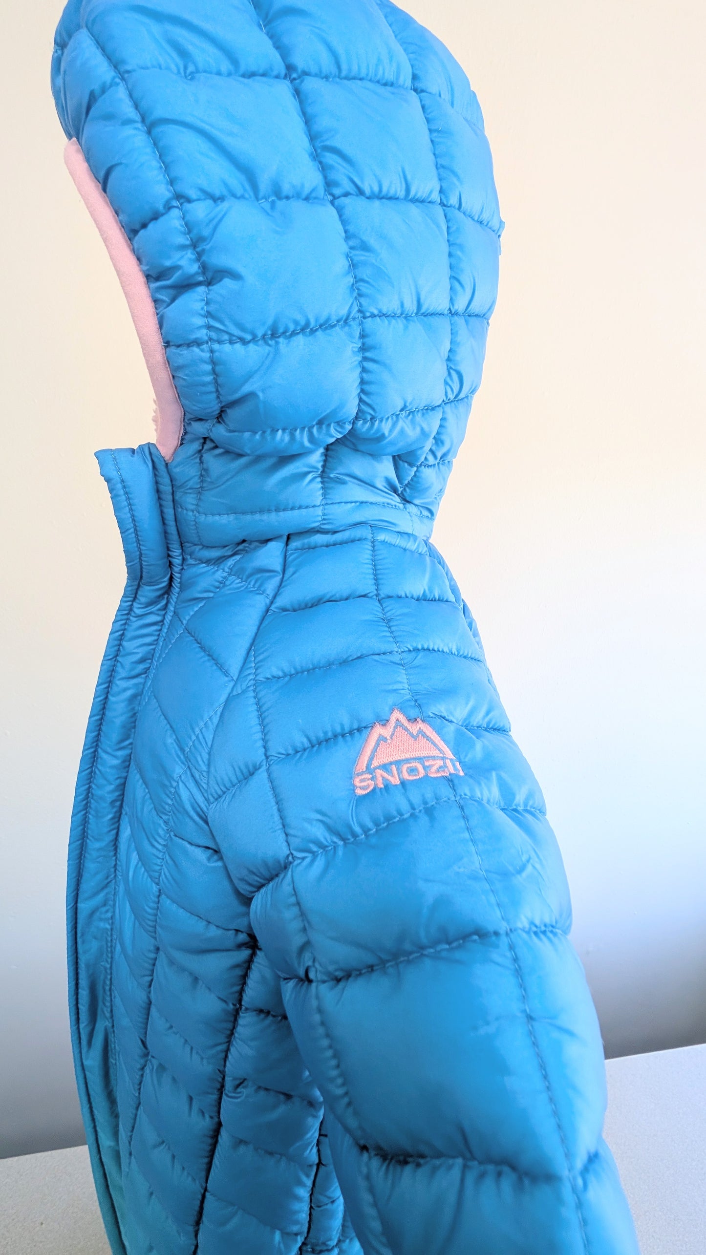 Snozu snow suit, blue/pink, size 24 mos