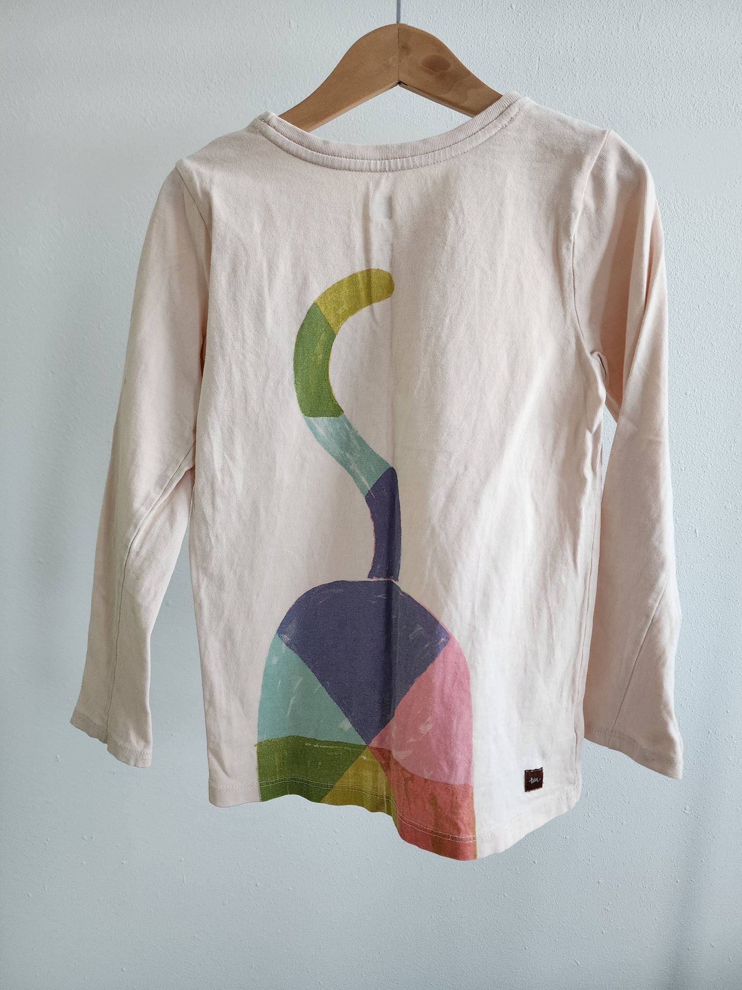 Tea Collection Rainbow Cat Graphic Tee, size 6 (kids)