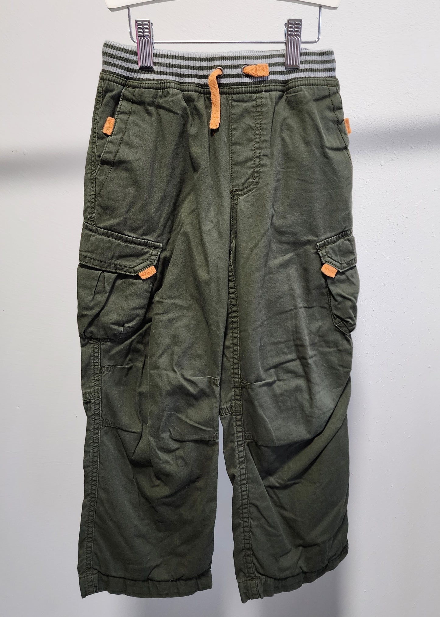Hanna Andersson green lined cargo pants, size 120 (kids)