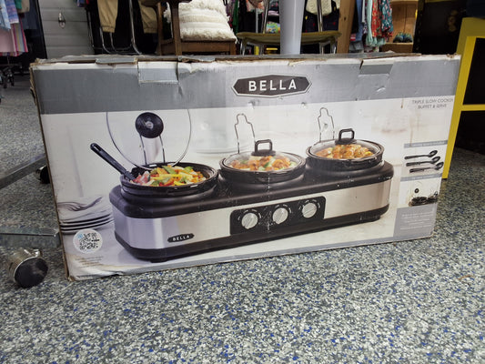 Bella Triple Slow Cooker