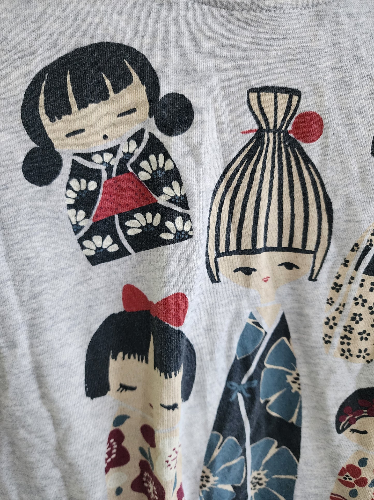 Tea Collection long-sleeve Geisha doll shirt, size 6 (kids)