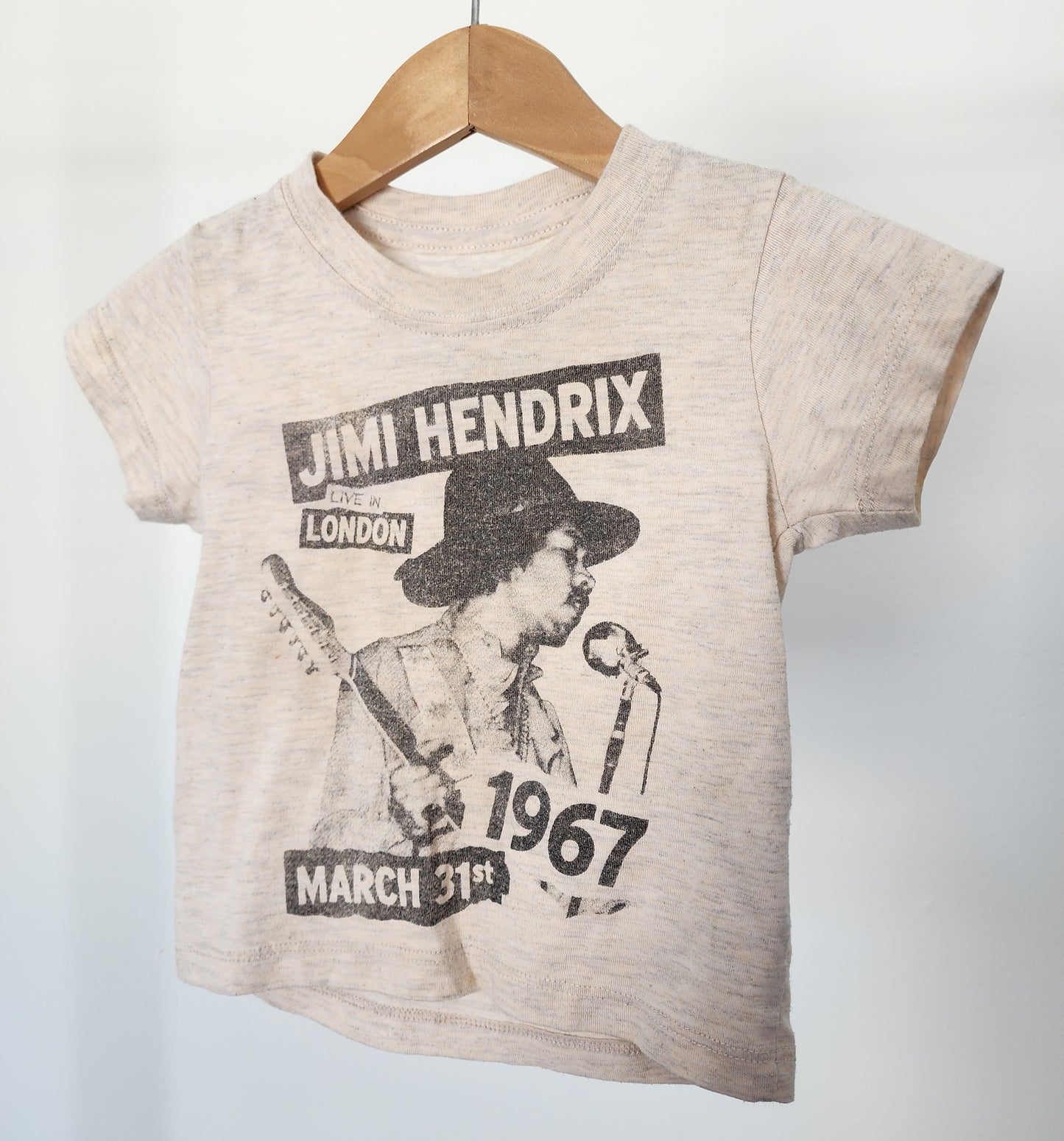 Jimi Hendrix t-shirt, size 18m (baby) **imperfect