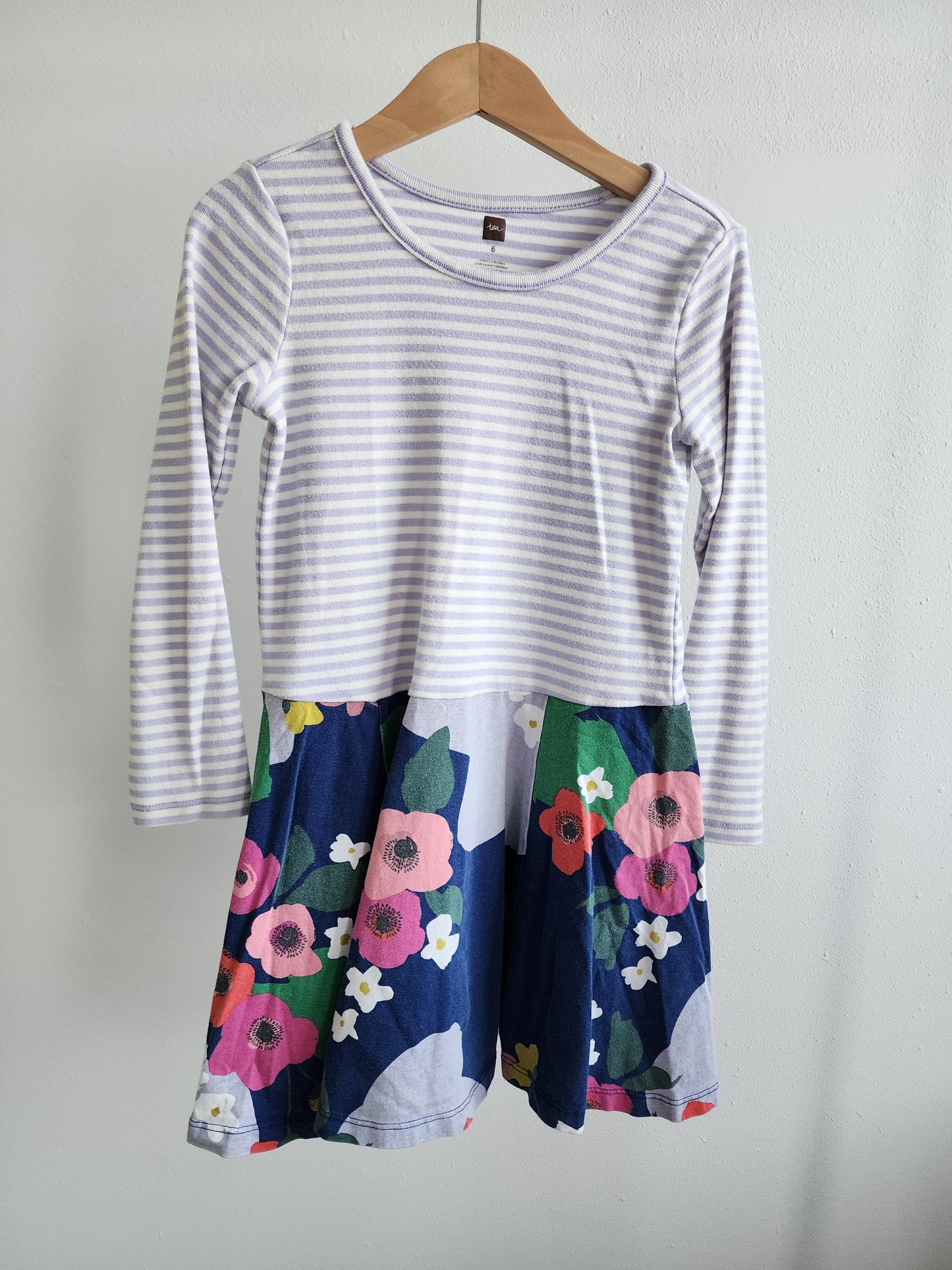 Tea Collection Dress, size 6 (kids)
