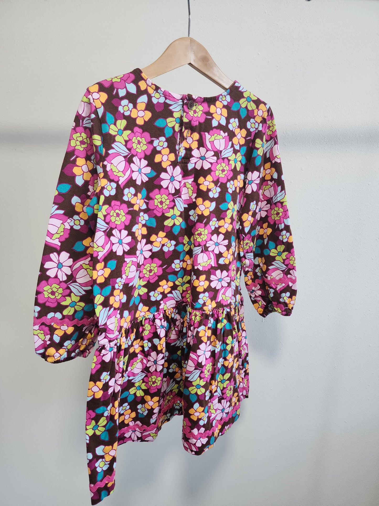 Hanna Andersson Floral Dress, size 120 (kids)