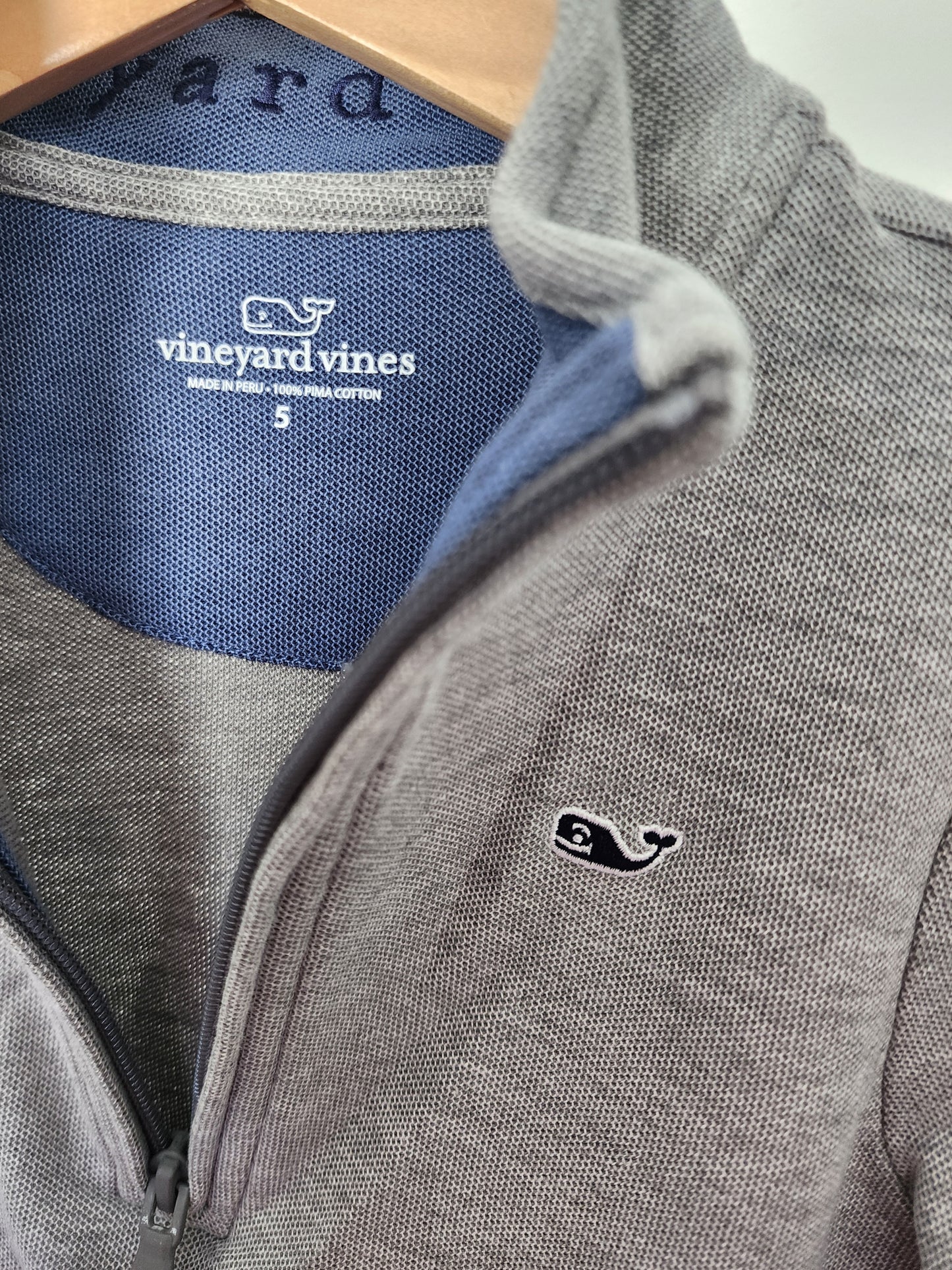 Vineyard Vines Quarter-Zip Pullover Sweatshirt, size 5 (kids)