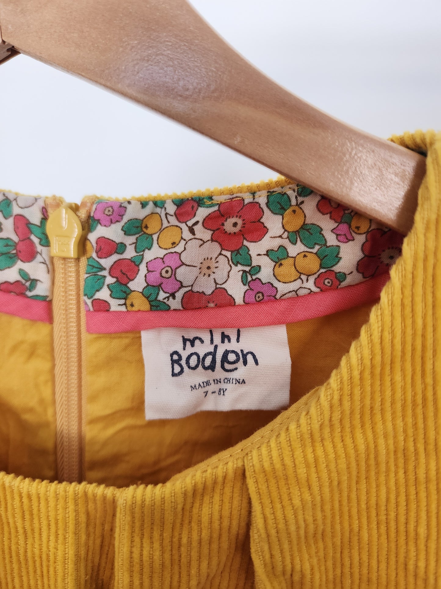 Mini Boden Corduroy Jumper with Rabbit Appliqué, size 7/8 (kids)