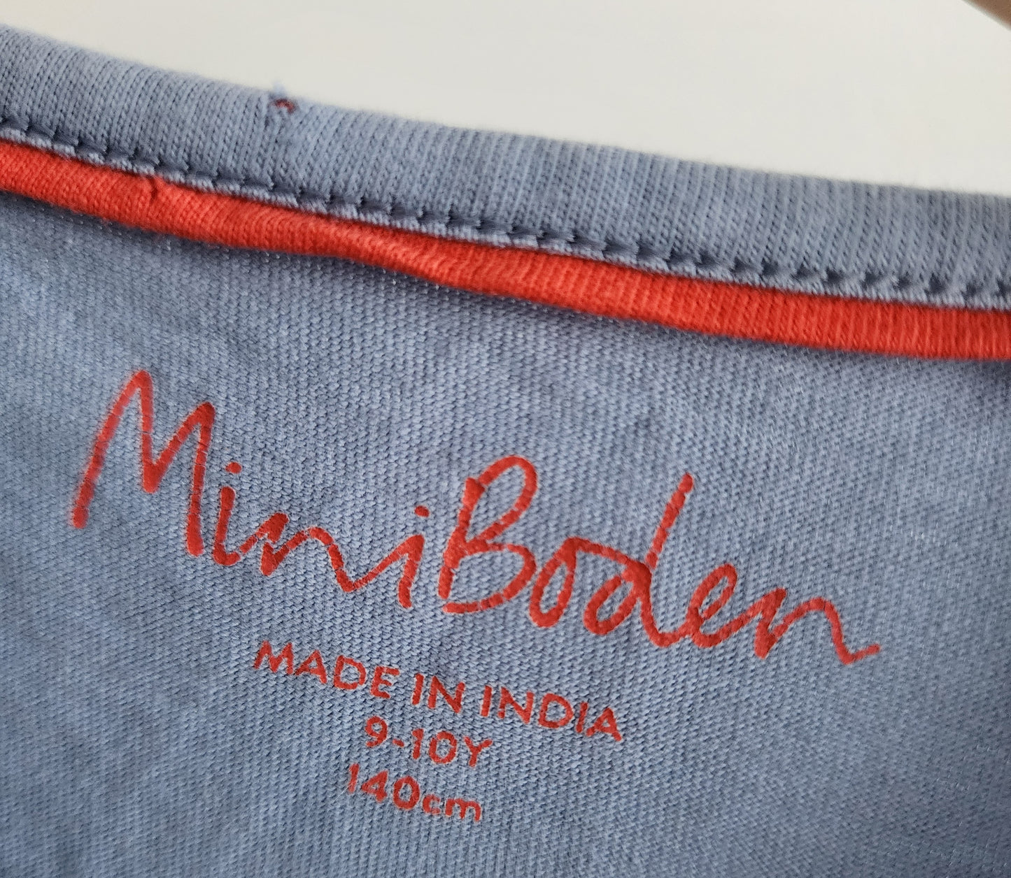 Mini Boden Mouse Shirt, size 9/10 (kids)