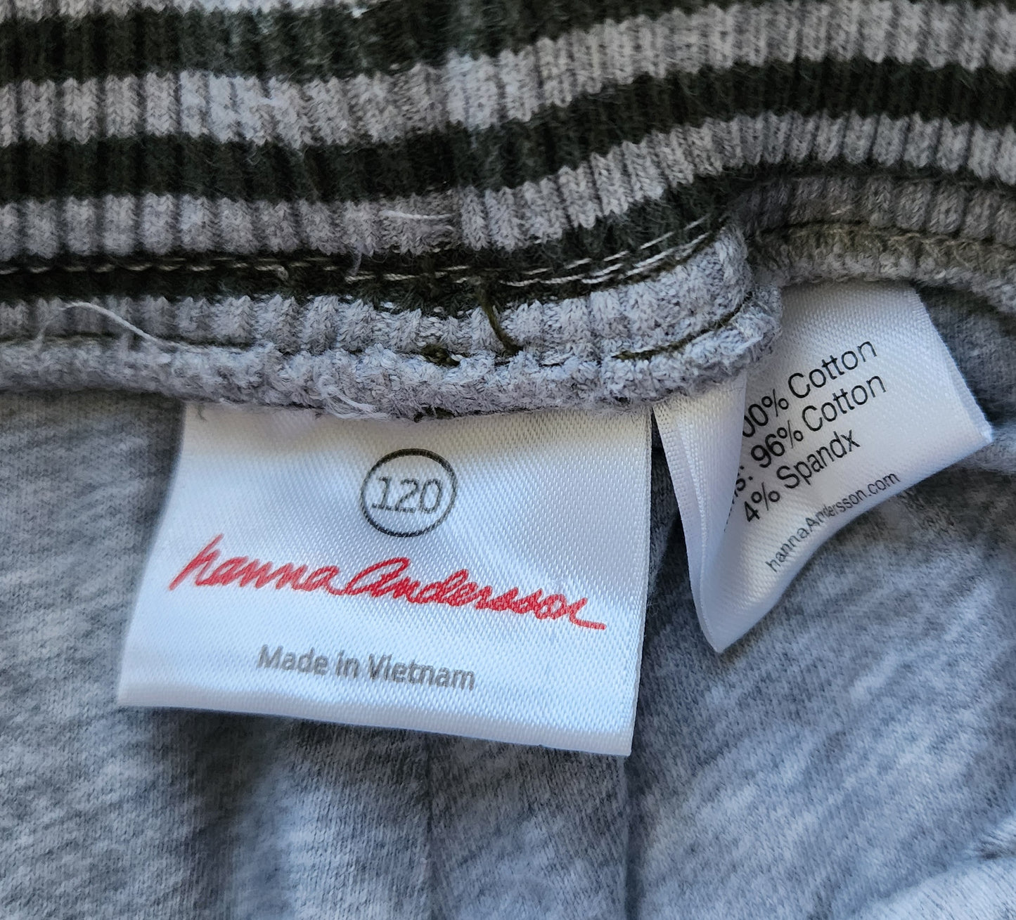 Hanna Andersson green lined cargo pants, size 120 (kids)