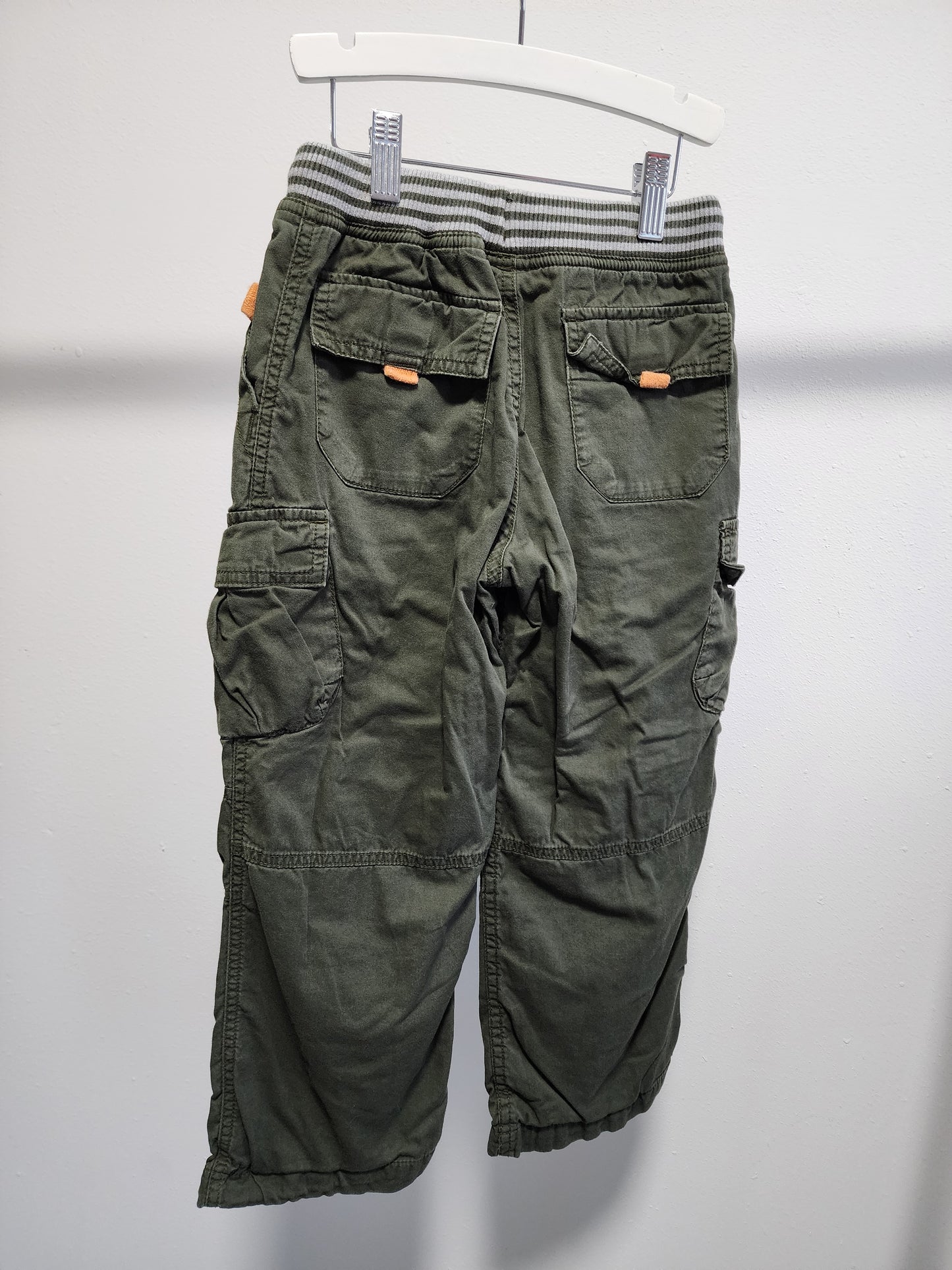 Hanna Andersson green lined cargo pants, size 120 (kids)