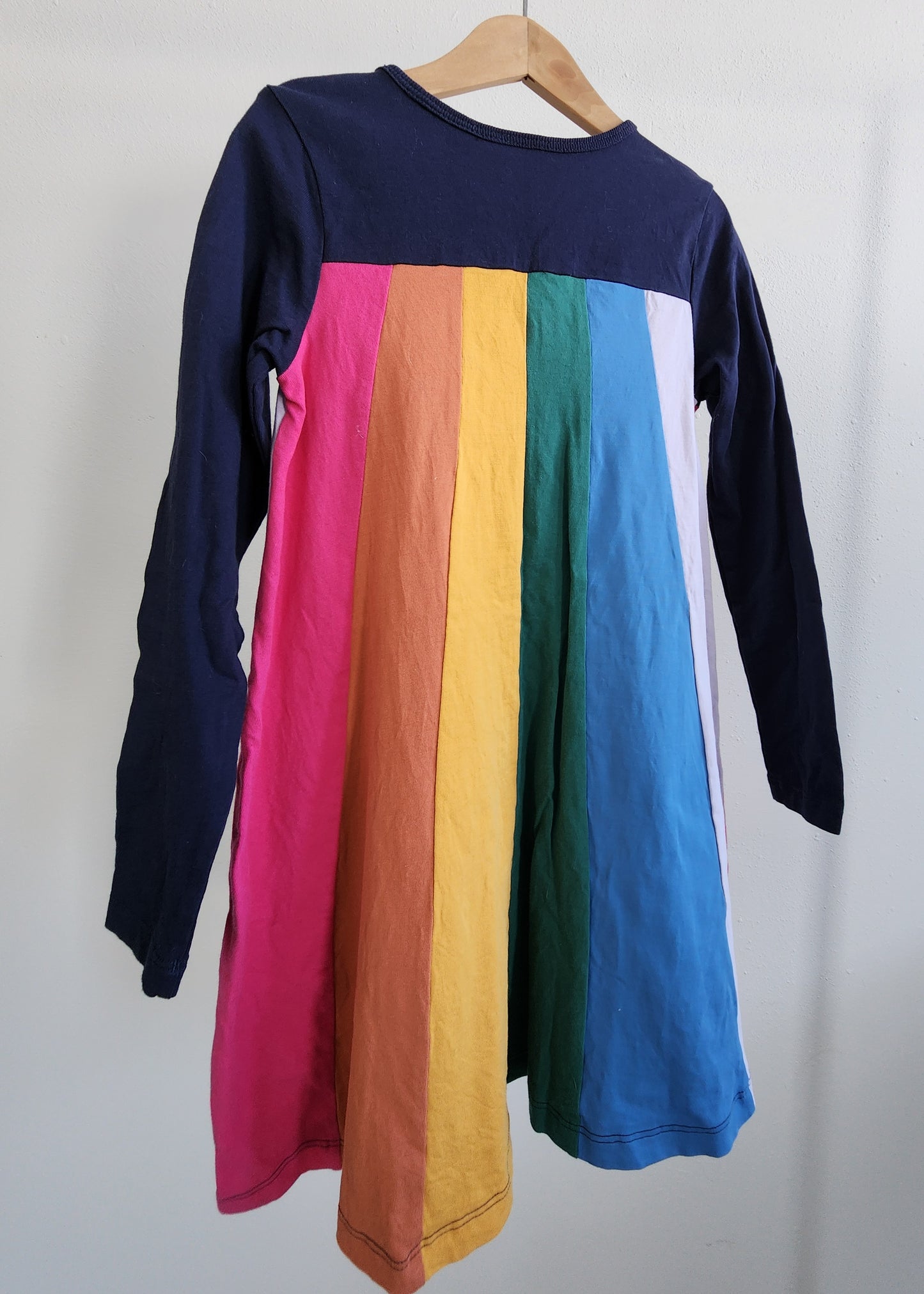 Hanna Andersson Rainbow Flutter Dress, Size 120 (kids)