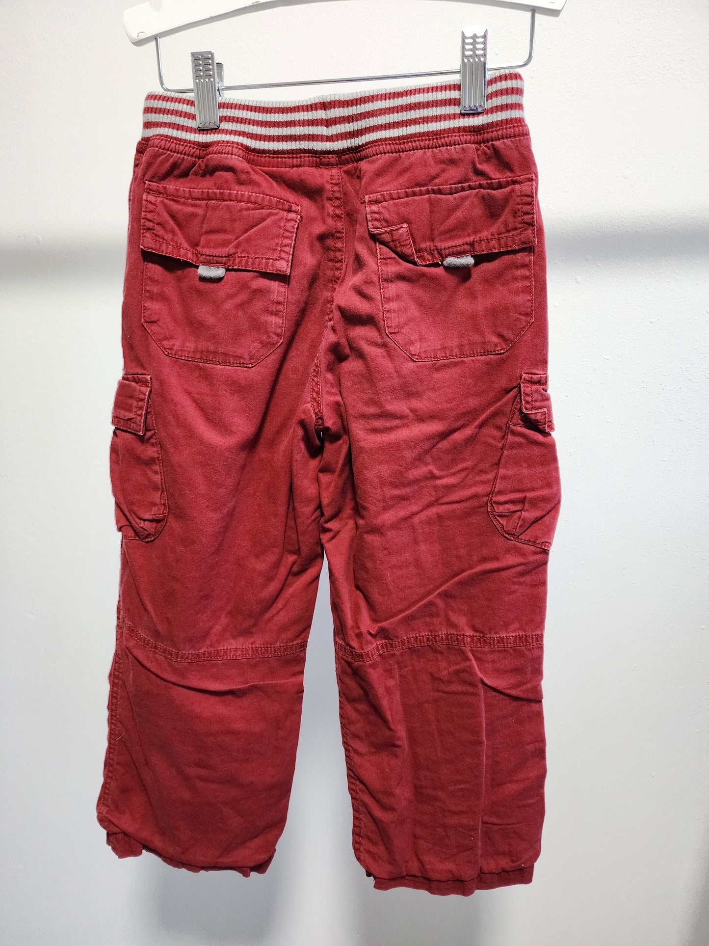 Hanna Andersson red lined cargo pants, size 120 (kids)